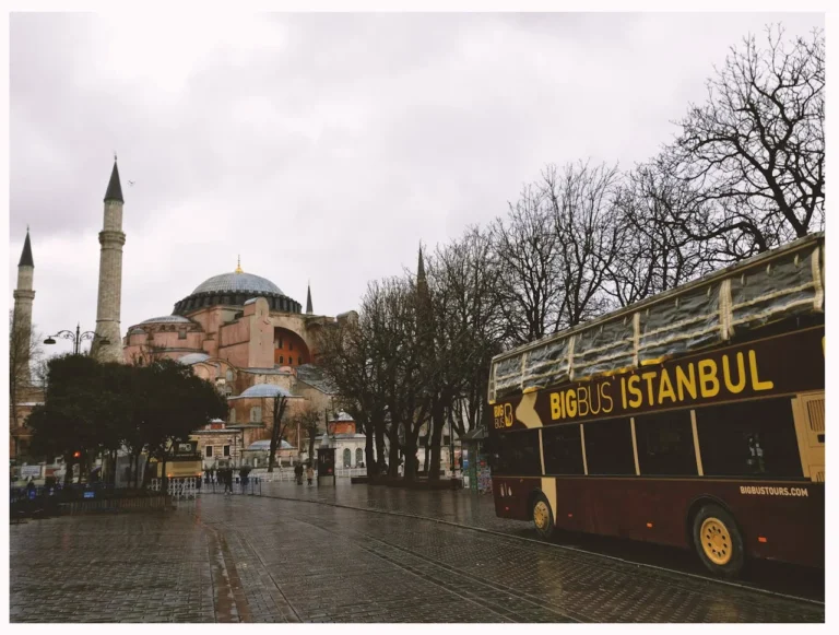 Turistik: İstanbul Otobüs Turu
