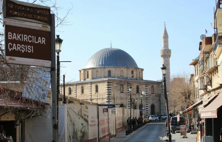 Bakırcılar Çarşısı Nerede? İşte 5 Ulaşım Tüyosu