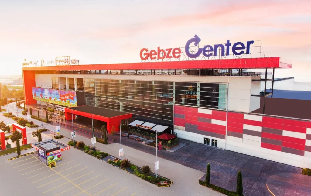 Gebze'de Gezilecek Yerler: Tarih, Doğa ve Eğlence Rehberi Gebze'de Gezilecek Yerler - Gebze Center Alışveriş Merkezi